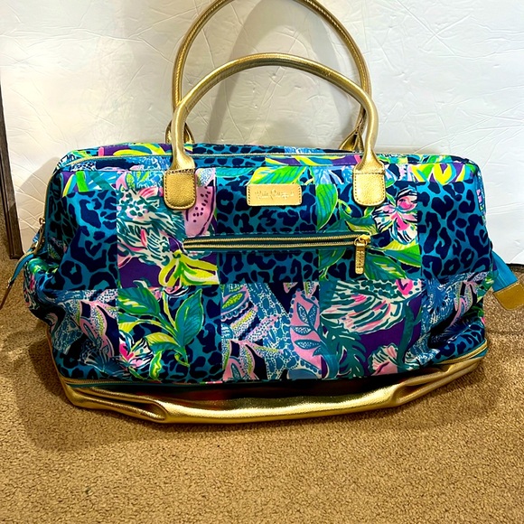 Lilly pulitzer traveler bag weekender large duffel bag blue patchwork - Picture 2 of 9